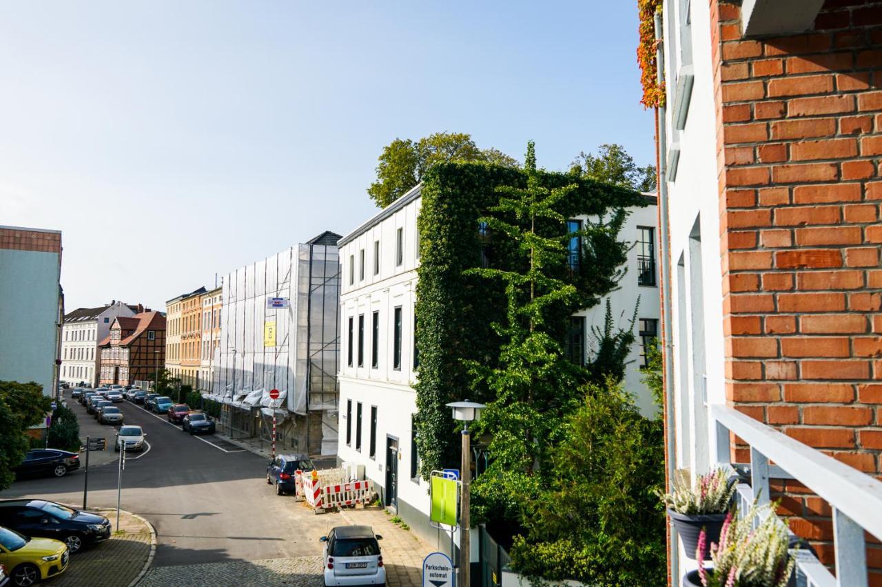 Gemuetliche Ferienwohnung In Der Altstadt Шверин Экстерьер фото